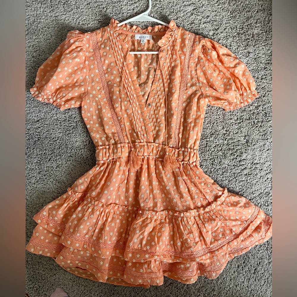 Mable dress. Size small. Never worn. Perfect condition!!
